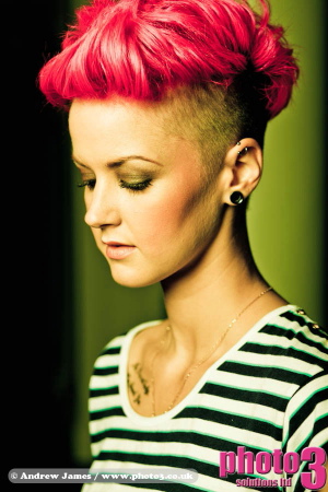 Kent Glamour Model - Jade