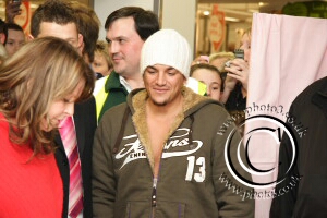 Peter Andre and Katie Price/Jordan at DVD Launch Signing at Hempstead Valley Gillingham